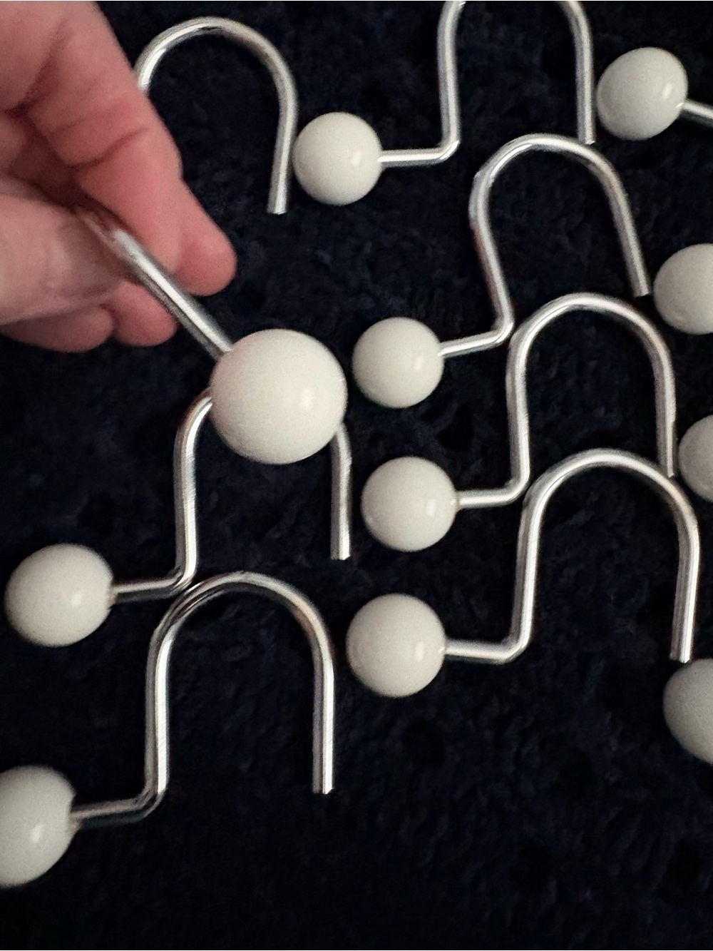 Set of 12 White Beaded Shower Curtain Hooks - Silver Metal - Picture 2 of 2